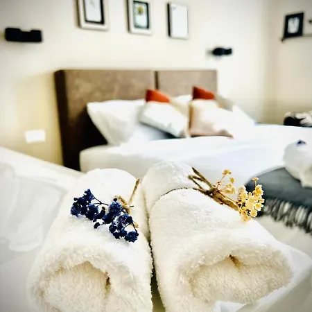 Lucentum Bed & Breakfast Prato  Exterior photo