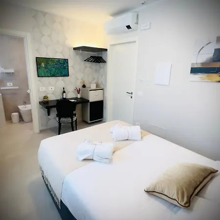 Lucentum Bed & Breakfast Prato  Exterior photo
